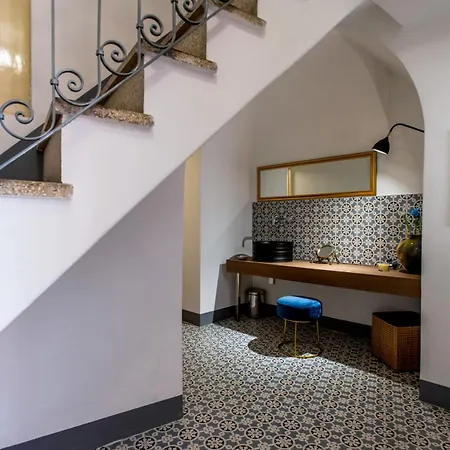 Palazzo D'arte - Luxury - Centro Apartment *