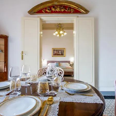 Apartment Palazzo D'arte - Luxury - Centro